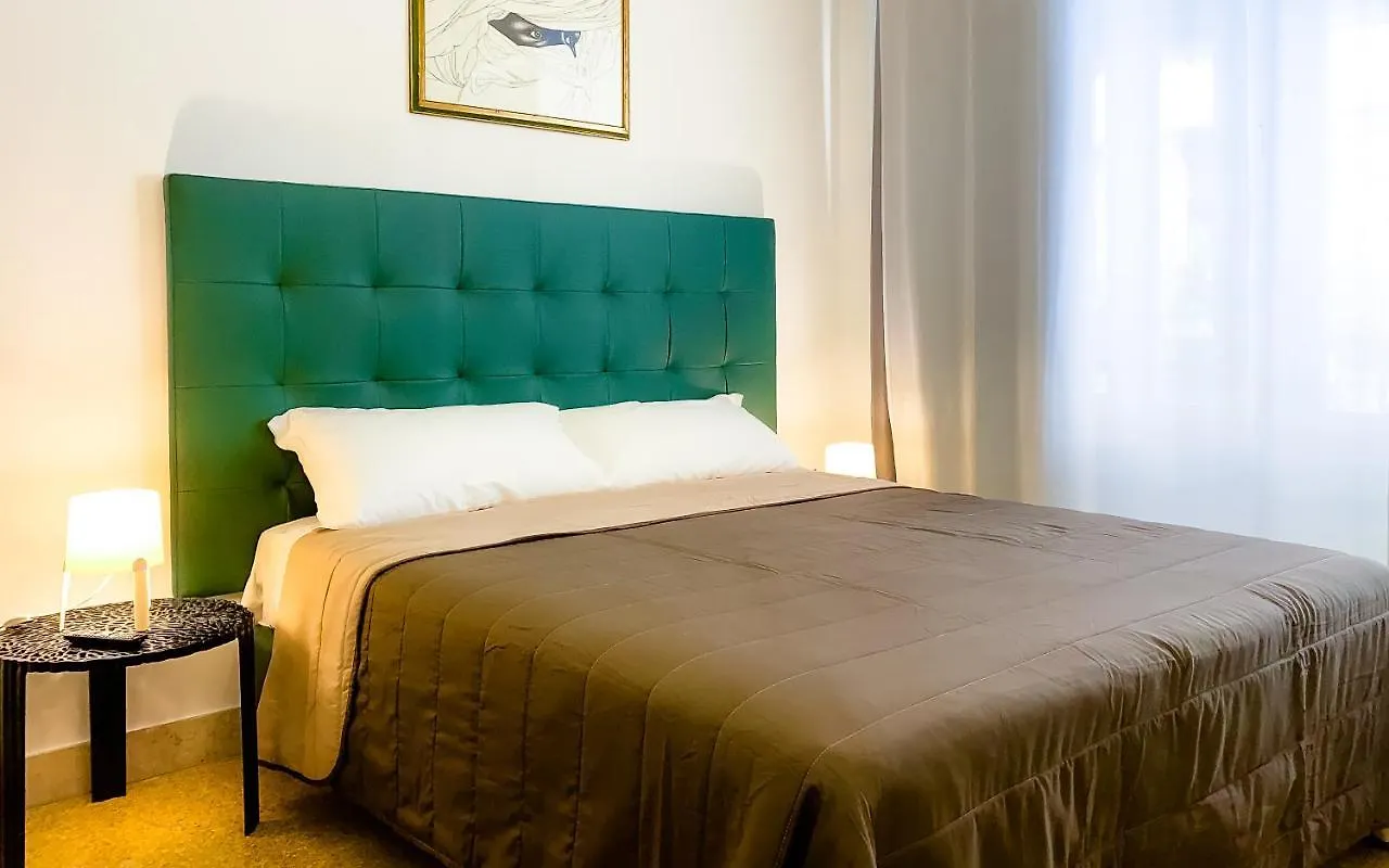 Suite In Center Palermo 0*,  Italia